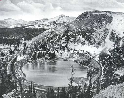 Amerika, 1925, Onbekend, Het Amerikaansche Rotsgebergte. Yankee Doodle Lake