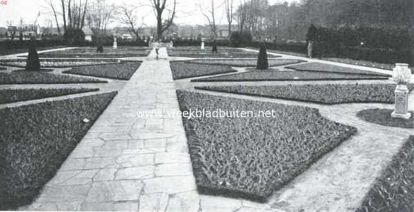 De Voorjaars-bloemententoonstelling te Heemstede. De Oud-Hollandsche tuin