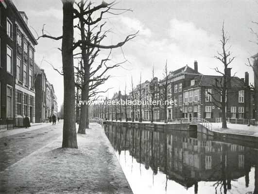 Zuid-Holland, 1925, Leiden, Leiden. Het Rapenburg bij de Groenhazengracht