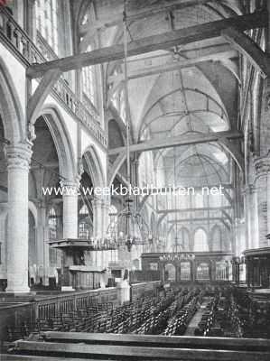 Noord-Holland, 1925, Amsterdam, De Oude Kerk te Amsterdam. Het schip der Oude Kerk te Amsterdam