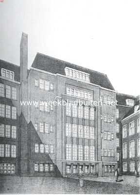 Noord-Holland, 1925, Amsterdam, Het Raadhuis van Amsterdam en zijne verbouwing. Gevel van den nieuwen vleugel aan de tweede binnenplaats