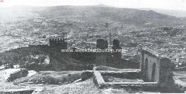 Marokko, 1925, Fez, De vier voornaamste steden van Marokko, gezien door een Italiaan. Panorama van Fez