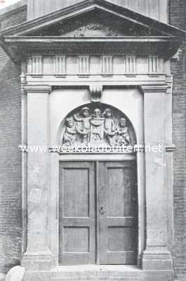 Noord-Holland, 1925, Amsterdam, De Westerkerk te Amsterdam. Portiek naast de Westerkerk aan de Prinsengracht