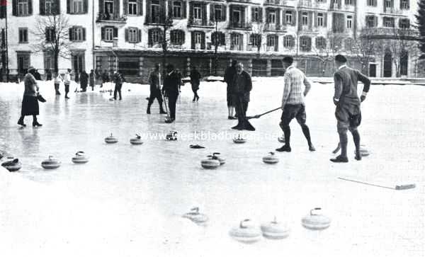Zwitserland, 1926, Onbekend, Wintersport  in hooge regionen. Het curlingspel
