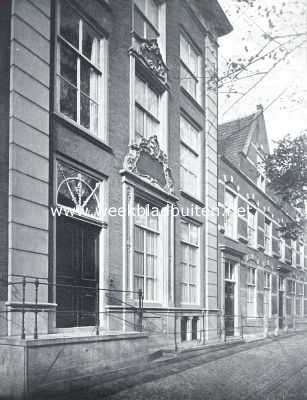 Zuid-Holland, 1926, Delft, De Fundatie der Vrouwe van Renswoude aan de Oude Delft te Delft