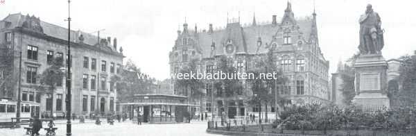 Het Plein, met de departementen van Oorlog en Justitie. Rechts het standbeeld van Willem den Zwijger