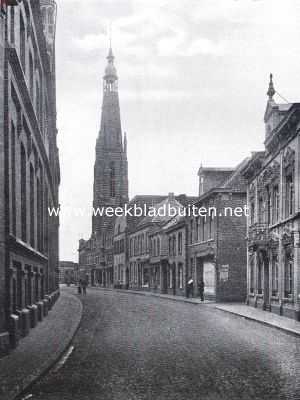 Limburg, 1926, Weert, Gezicht uit de Langestraat te Weert op den toren der St. Martinuskerk