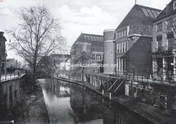 Utrecht, 1926, Utrecht, Utrecht. Achterzijde van het Hoofdpostkantoor aan de Oude Gracht
