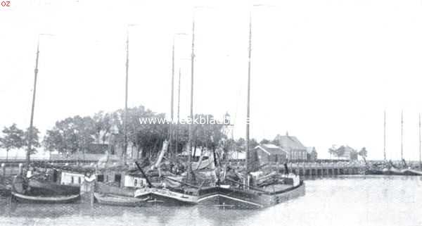 Flevoland, 1926, Emmeloord, Schokland. De haven van Emmeloord