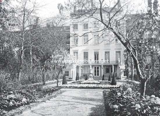 Noord-Holland, 1926, Amsterdam, Achtergevel met tuin van Amsterdam's burgemeesterswoning Heerengracht 502