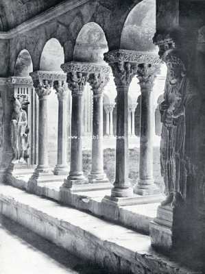 Frankrijk, 1927, Arles, In het klooster St. Trophime te Arles