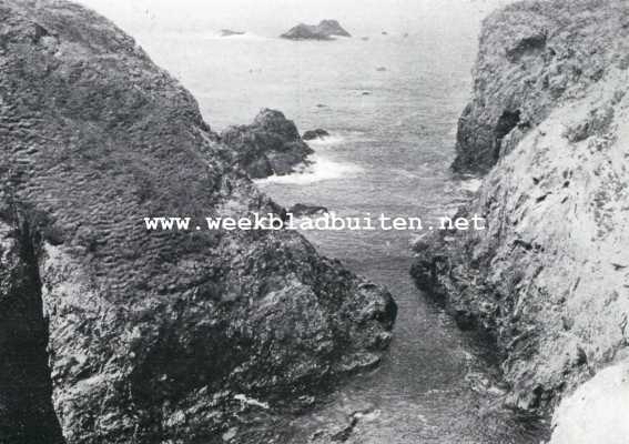 Frankrijk, 1927, Onbekend, De kust van het Bretonsche eiland Belle Isle