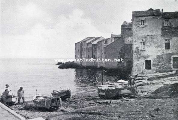 Corsica. Huizen van Erbalanga op de Cap Corse