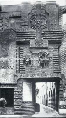 Duitsland, 1927, Bremen, De Bttcherstrasse te Bremen. De overgebouwde ingang bij het Becker-Modersohn huis