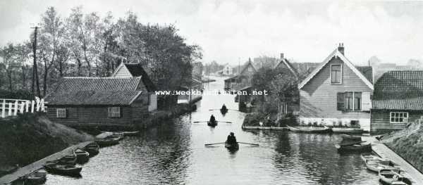 Noord-Holland, 1927, Amsterdam, Een landelijke idylle onder den rook van Amsterdam.  In den Sloter- en Baarsjespolder. Zondagmorgen (Kerkgang) op de Postjeswetering