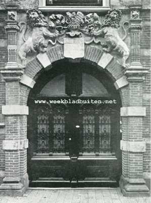 Noord-Brabant, 1927, Breda, Poortje aan de Catharinastraat te B reda