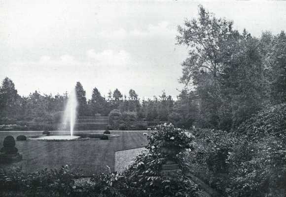 Utrecht, 1927, Zeist, De tuin in Holland. 't  Valkenbosch te Zeist. Algemeen overzicht van het terras af