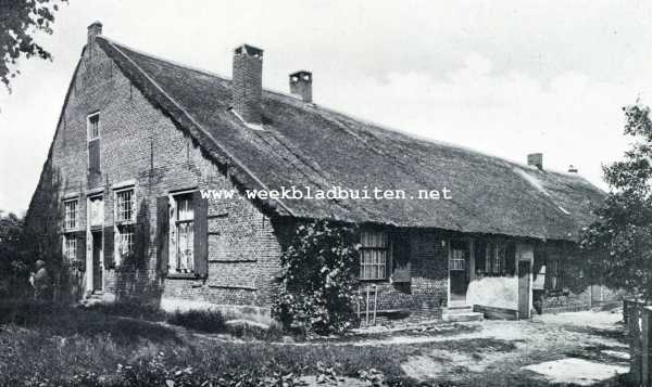 De ontwikkelingsgeschiedenis van het Hollandsche landhuis. Oud-Saksische boerderij te Laren (N.-H.)
