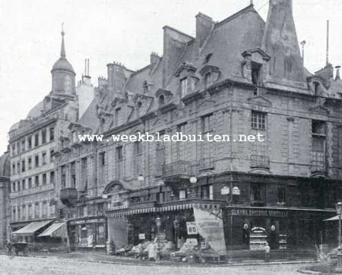 Frankrijk, 1927, Parijs, Le Marais en La Place des Vosges te Parijs. Het Htel de Sully tusschen de Rue Saint-Antoine en de Place des Vosges