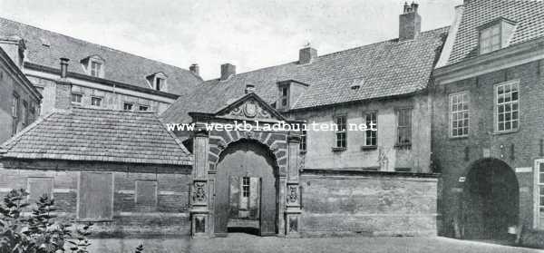 Groningen, 1927, Groningen, Gasthuizen te Groningen. Het v.m. Prinsenhof te Groningen, waar vroeger het Broederhuis des Gemeenen Levens stond