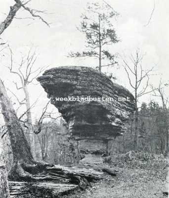 Amerika, 1928, Onbekend, De natuurschatten van het Ozark-gebergte. De Pivot-rots nabij Eureka Springs (Arkansas)