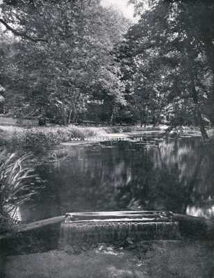 Utrecht, 1928, Onbekend, Waar het water der vijvers van Heiligeberg in de Luntersche Beek valt