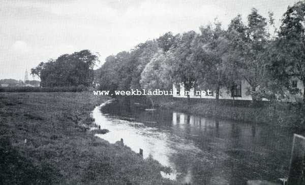 Utrecht, 1928, Onbekend, Aan en bij de Luntersche Beek. De Luntersche Beek bij Metgensbleek, op den achtergrond de O.L. Vrouwetoren van Amersfoort