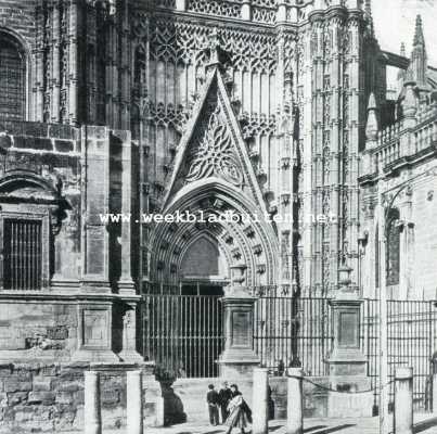 Spanje, 1928, Sevilla, De Kathedraal te Sevilla. Het portaal San Christobal
