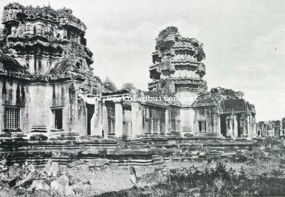 Cambodja, 1928, Siem Reap, EEN DER HOEKEN VAN ANKOR WAT