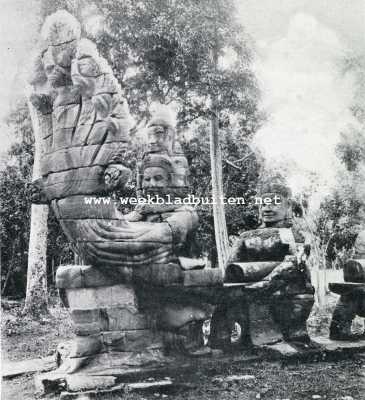 Cambodja, 1928, Siem Reap, DTAIL VAN EEN DER TOEGANGEN TOT ANGKOR, DE ZOOGENAAMDE POORT DER OVERWINNING