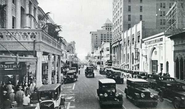 Amerika, 1928, Miami, Miami (Florida U.S.A.): Flagler Street
