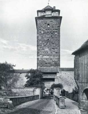 Rothenburg ob der Tauber. De Rderpoorttoren