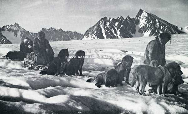 Onbekend, 1928, Onbekend, Expeditiereis naar de Ijsvelden van Groenland. De bespannen slede