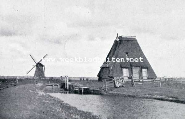 Een molen van een gedeeltelijk afgebroken oude wipmolen van de Honderdmorgen of Wilde Veenen