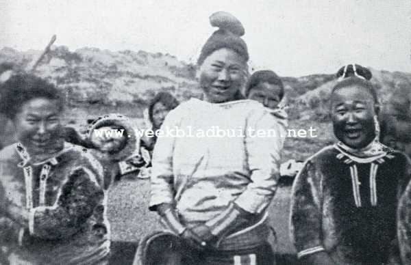 Groenland, 1930, Onbekend, Over het leven der Eskimo's in het Oosten van Groenland. De vrouwen der Eskimo's