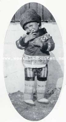 Groenland, 1930, Onbekend, Over het leven der Eskimo's in het Oosten van Groenland. 'N Eskimo kleuter