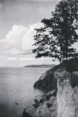Zweden, 1930, Visings, Het betooverde eiland. Het Vtternmeer gezien vanaf Visings