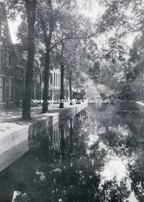 Noord-Holland, 1930, Alkmaar, Grachtje in Alkmaar. In den fotowedstrijd met den eersten prijs bekroond