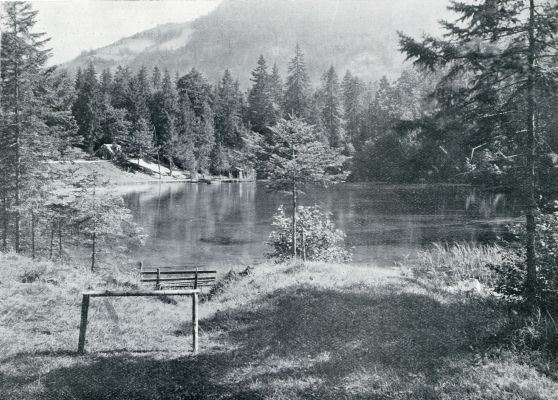 Zwitserland, 1931, Onbekend, IN HET BERNER OBERLAND. DE BLAUSEE BIJ KANDERSTEG