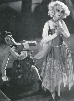 Onbekend, 1931, Onbekend, FILM IN HET KWADRAAT. CHARLOT EN DE SCHOONE PRINSES