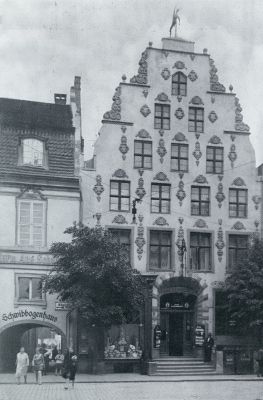 Koopmanshuizen. Koopmanshuis te Lippstadt in Westfalen