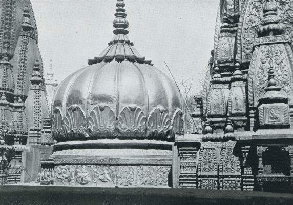 India, 1931, Benares, De Gouden Tempel te Benares