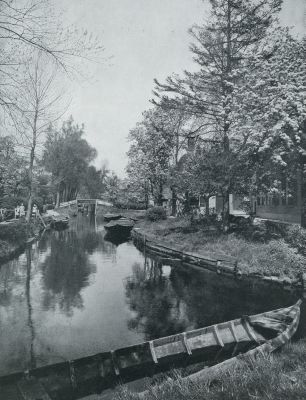 Overijssel, 1931, Giethoorn, Bloesempracht te Giethoorn