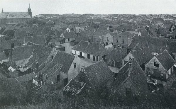 Noord-Holland, 1931,  Egmond aan Zee, Egmont bijder See. Egmond aan Zee van het duin bij den vuurtoren gezien
