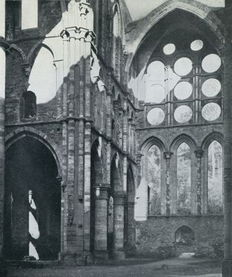 Belgi, 1931, Villers-la-Ville, De voormalige Abdij van Villers. Transept der kerk