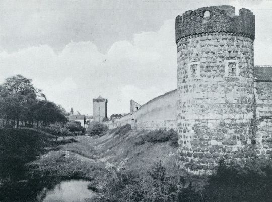 Duitsland, 1931, Zons, Zons aan den Rijn. Bolwerk met Krtschenturm