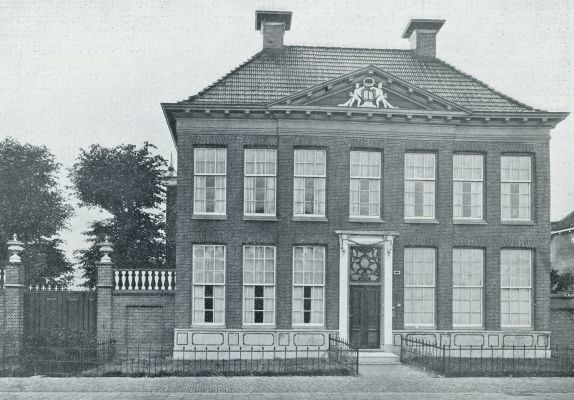 Friesland, 1931, Heerenveen, Friesche omzwervingen. Woonhuis te Heerenveen