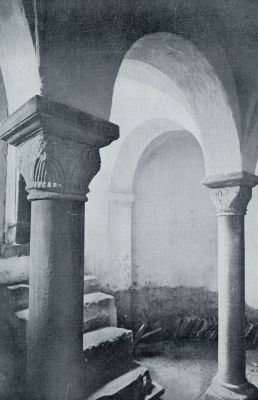 Friesland, 1931, Rinsumageest, Crypt in de kerk te Rinsumageest