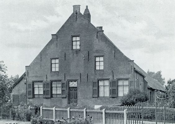 Zuid-Holland, 1932, Heinenoord, HEINENOORD. HOEVE OOST-LEEUWENSTEJN