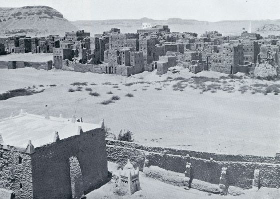 Jemen, 1932, Qasam, QASAM, EEN STERVENDE STAD IN EEN UITDROGEND LAND